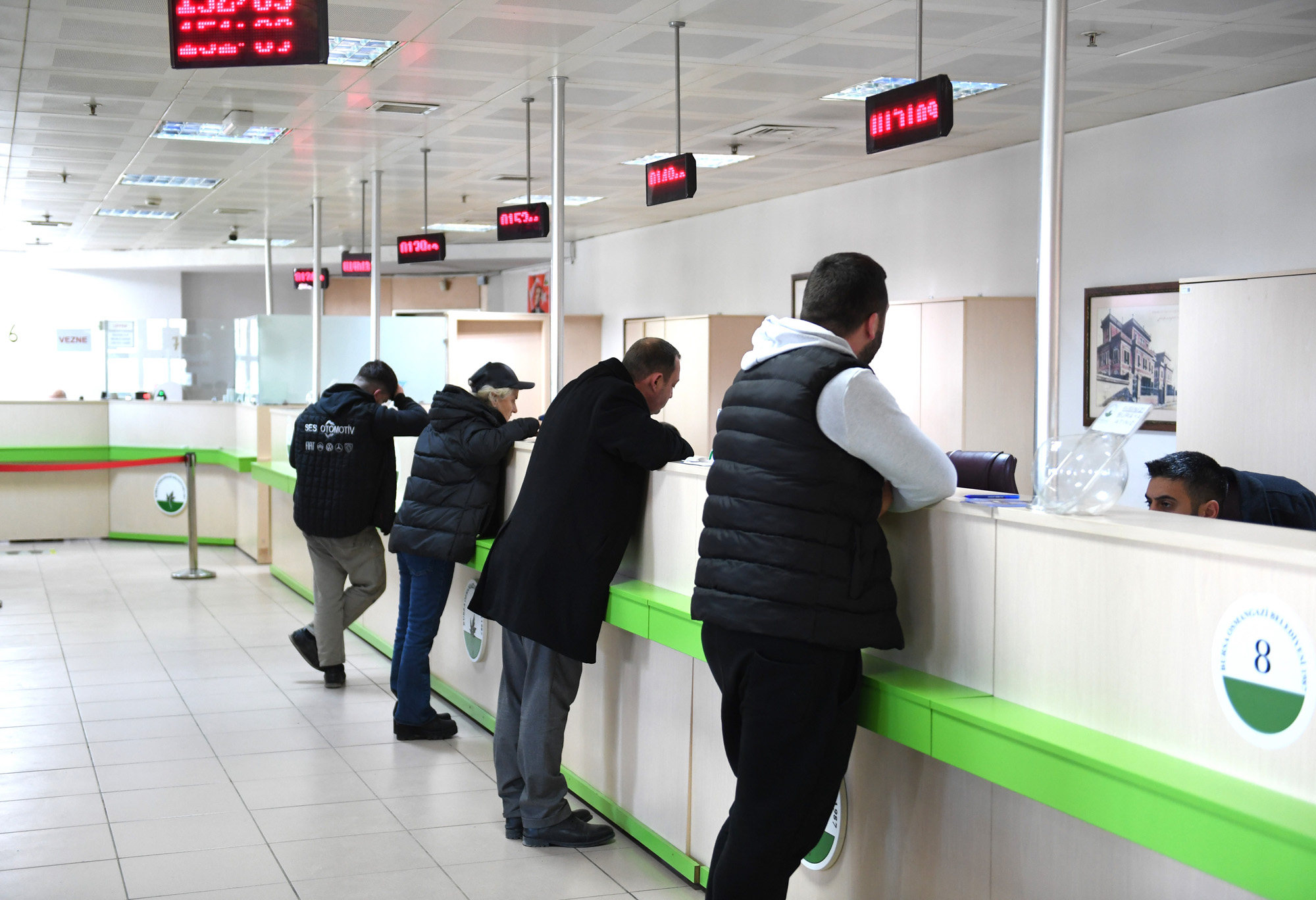 Mayıs ve Kasım aylarında iki taksit olarak ödenen Emlak ve