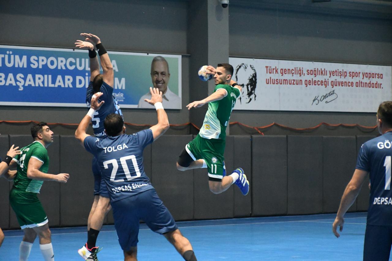 Türkiye Hentbol Federasyonu (THF) Erkekler Süper Ligi’nin 11. haftasında Nilüfer