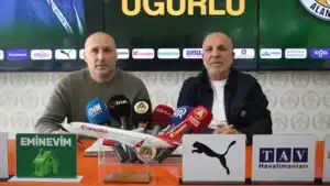 Süper Lig ekiplerinden Alanyaspor’da teknik direktörlük görevine Sami Uğurlu getirildi.
