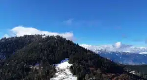 Artvin’in Atabarı Kayak Merkezi ve Genya Dağı’nda sonbaharın canlı renkleriyle