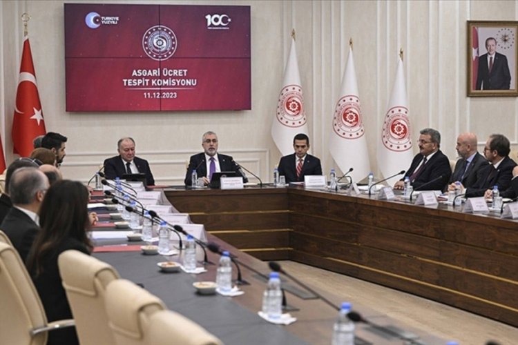 Yeni yılda geçerli olacak asgari ücret rakamını belirleyecek 15 kişilik
