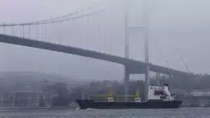 İstanbul Boğazı’nda gemi trafiği, saat 06.50 itibarıyla geçici bir süreyle