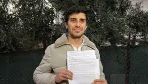 İzmir’in Bayraklı ilçesinde özel bir firmada çalışan Aytuğ Arduç, evine