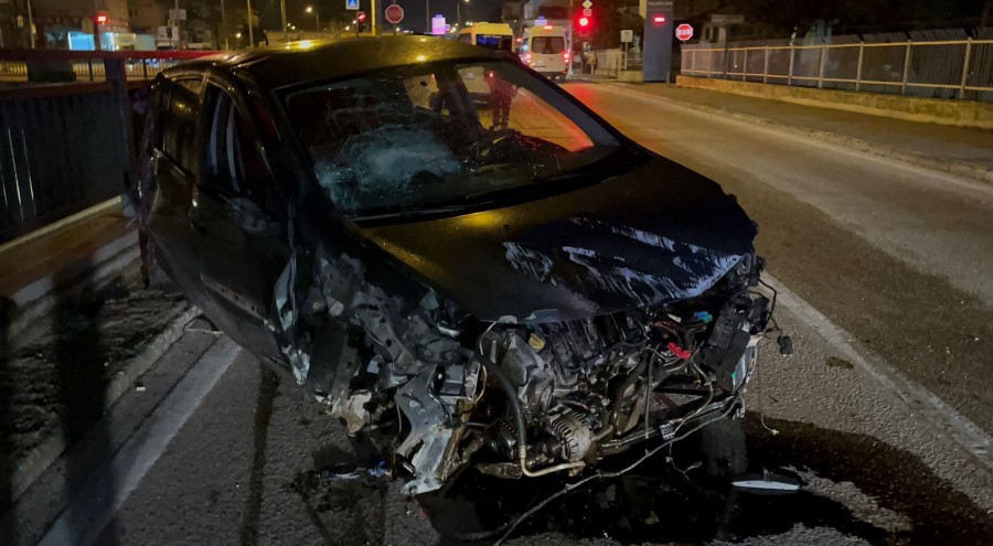 Kaza, saat 06.00 sıralarında merkez Yıldırım ilçesi Ankara Yolu Caddesi