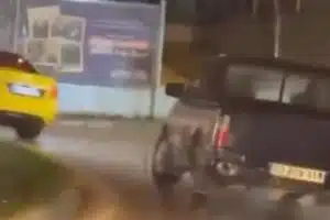 Olay, merkez Yıldırım ilçesi Teleferik Mahallesi’nde meydana geldi. Bir sürücü