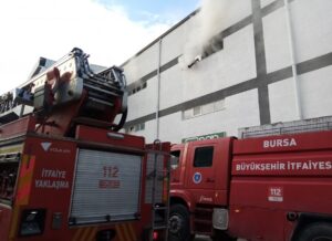 Süleymaniye Mahallesi Babacan Caddesi üzerinde faaliyette bulunan bir mobilya fabrikasında,