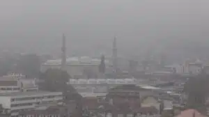 Meteoroloji hava durumu raporunu yayınladı. Haftanın kalan günlerinde sıcaklıklar düşmeye