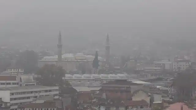 Meteoroloji hava durumu raporunu yayınladı. Haftanın kalan günlerinde sıcaklıklar düşmeye