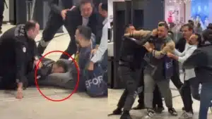 Tarafların tekme tokat kavgası kameraya yansırken, güvenlik görevlisi tartıştığı kişiyi