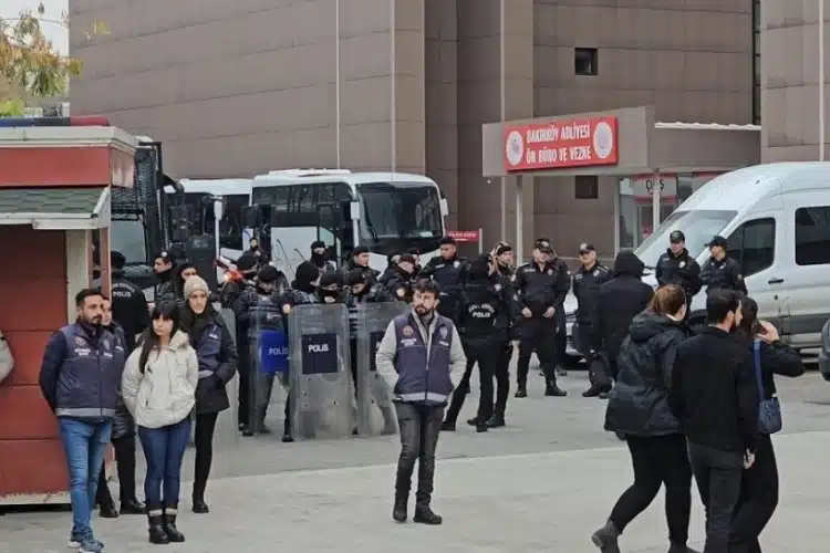 Bakırköy 22. Ağır Ceza Mahkemesince adliyenin konferans salonunda yapılan duruşmada,