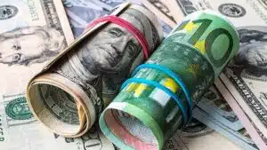 Ekonomik ve finansal kararlar üzerinde önemli etkilere sahip olan dolar