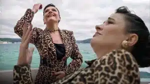 Leyla dizisinin Nur’u Gonca Vuslateri son dönemde dizide yaptığı danslarla