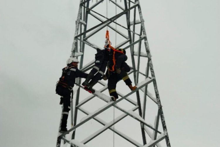 Olay, saat 08.00 sıralarında Hilmiye Mahallesinde meydana geldi. Elektrik firması