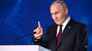 Rusya Devlet Başkanı Vladimir Putin‘in imzaladığı kararnameye göre, Rusya’nın nükleer