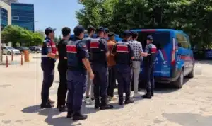 İçişleri Bakanı Ali Yerlikaya, İstanbul Esenyurt’ta gerçekleştirilen “Kalkan-29” operasyonu kapsamında