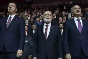 Atatürk Spor Salonu‘nda toplanan Saadet Partisinin 9. Olağan Büyük Kongresi‘nde