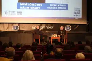 Dünya ve Türk edebiyatına sayısız eserler kazandıran şair ve yazar