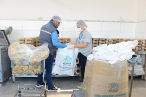 Bursa Nilüfer'de ihtiyaç sahiplerine yemek desteği 10 Bursam Medya -