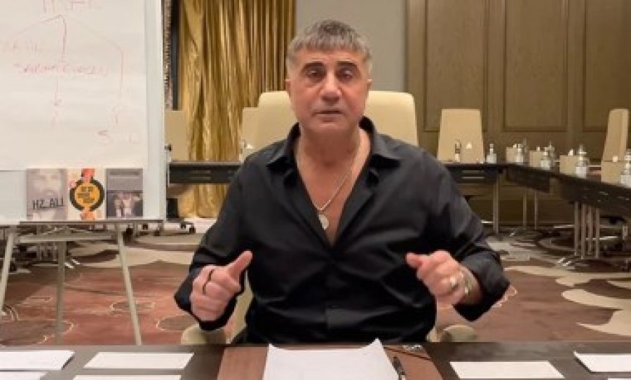 Kırmızı bültenle aranan organize suç örgütü lideri Sedat Peker, avukatlığını