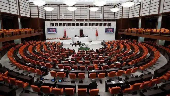Hakim ve savcı yardımcılığı sınavına girmek, avukatlık stajına başlamak için