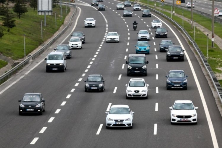 Kasım ayında trafiğe kaydı yapılan taşıtların dağılımı şu şekilde oldu:
