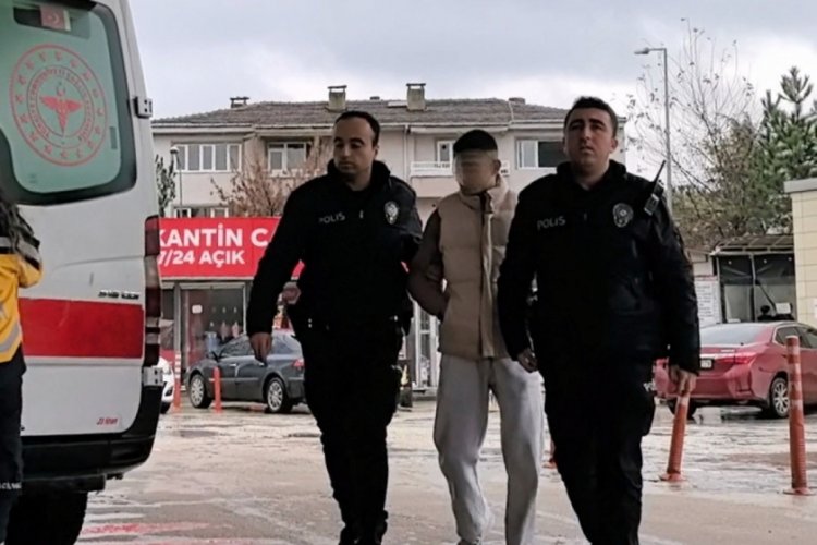 Olay, saat 10.30 sıralarında Cumhuriyet Mahallesi Çim Sokak’taki bir evde