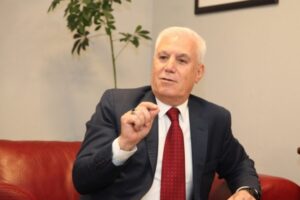 Başkan Bozbey’den dolandırıcı uyarısı Bursa Büyükşehir Belediye Başkanı Mustafa Bozbey