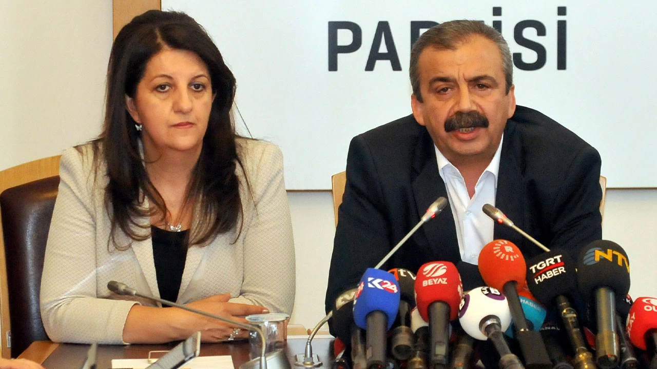 İmralı’ya giden DEM Parti İstanbul Milletvekili Sırrı Süreyya Önder ile