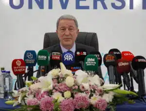 Bursa’da Savunma ve Güvenlik Zirvesi: Hulusi Akar Türkiye’nin geleceğini konuştu!