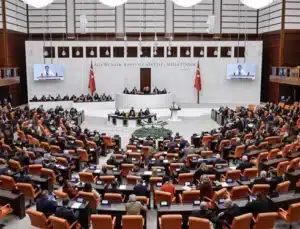 TBMM’de 2025’in ilk gündemi yeni anayasa olacak!