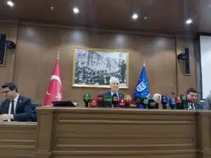 Sibel Öztopçu – Semih Özçalık / Bursam Medya Bursa Büyükşehir’in