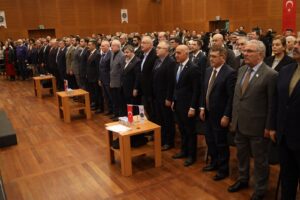 Bursa merkezli faaliyetlerine devam eden TR Düşünce Kulübü “Benliği ve