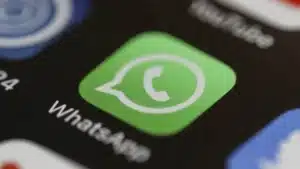 WhatsApp, kullanıcıların grup sohbetlerinde etkileşim biçimlerini değiştirecek yeni bir özellik