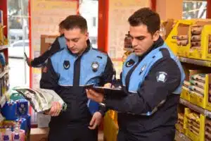 Yıldırım Belediyesi Zabıta Müdürlüğü ekipleri; vatandaşların sağlığını korumak ve güvenli