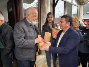 Osmangazi Belediyesi, Osmangazililerin yeni yıla mutlu girmelerine katkıda bulunmak adına