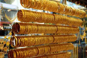 Yeni yıla sayılı saatler kala altın piyasası hareketliliğini sürdürüyor. 31
