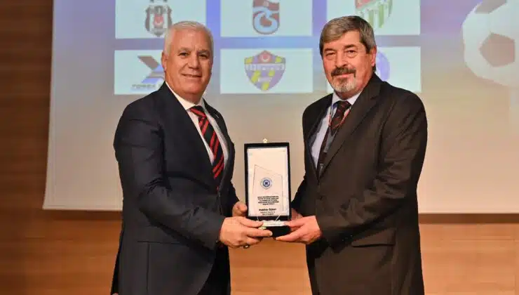 Başkan Bozbey’e “Spora katkı sağlayan başkan” ödülü