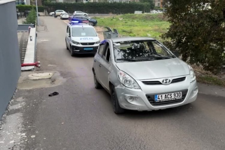 Bursa’da, cezaevindeki arkadaşını ziyaret ettikten sonra caddede otobüs beklerken uğradığı