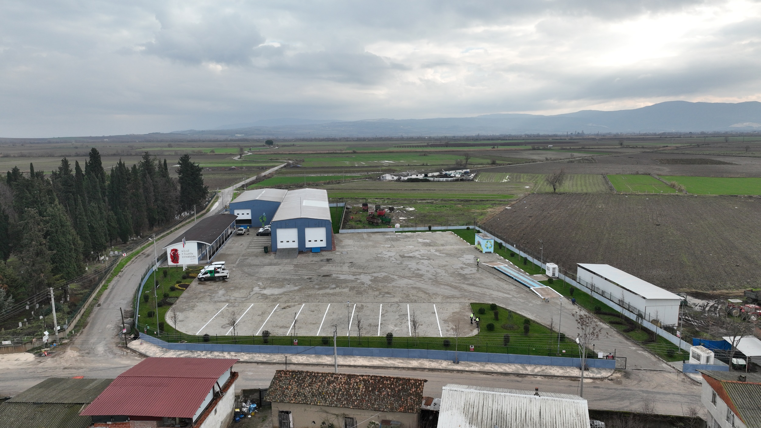 Yaklaşık 24 milyon hektarlık ekilebilir tarım arazisine sahip olan Türkiye’de,