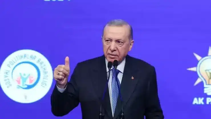 Cumhurbaşkanı Erdoğan’ı protesto eden 9 kişi tutuklandı!