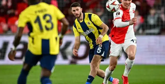 İsmail Yüksek için Benfica iddiası