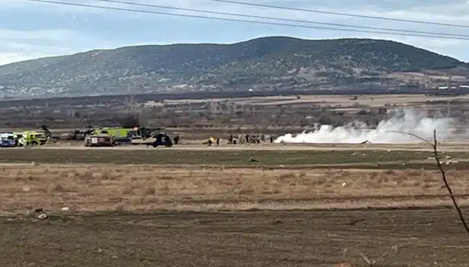 Isparta’da askeri helikopter düştü! Biri tuğgeneral 6 asker şehit oldu!