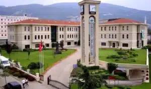 Osmangazi Belediyesi, sosyal medya hesaplarından yaptığı açıklamayla vatandaşları dolandırıcılık girişimlerine