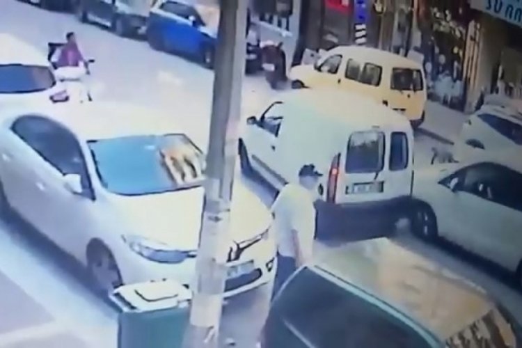 Bursa’da tartıştığı sürücünün önünü kesti! Aynasını kırdı… Olay, merkez Osmangazi