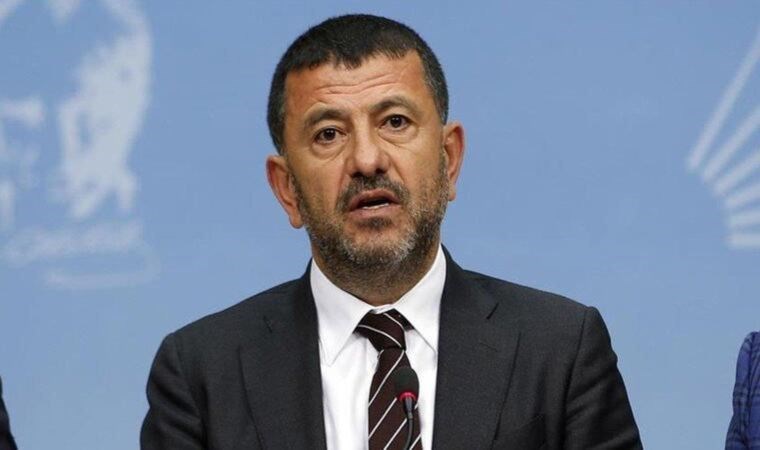 CHP Genel Başkanı Özgür Özel’in de programlarını iptal ederek, cenazeye