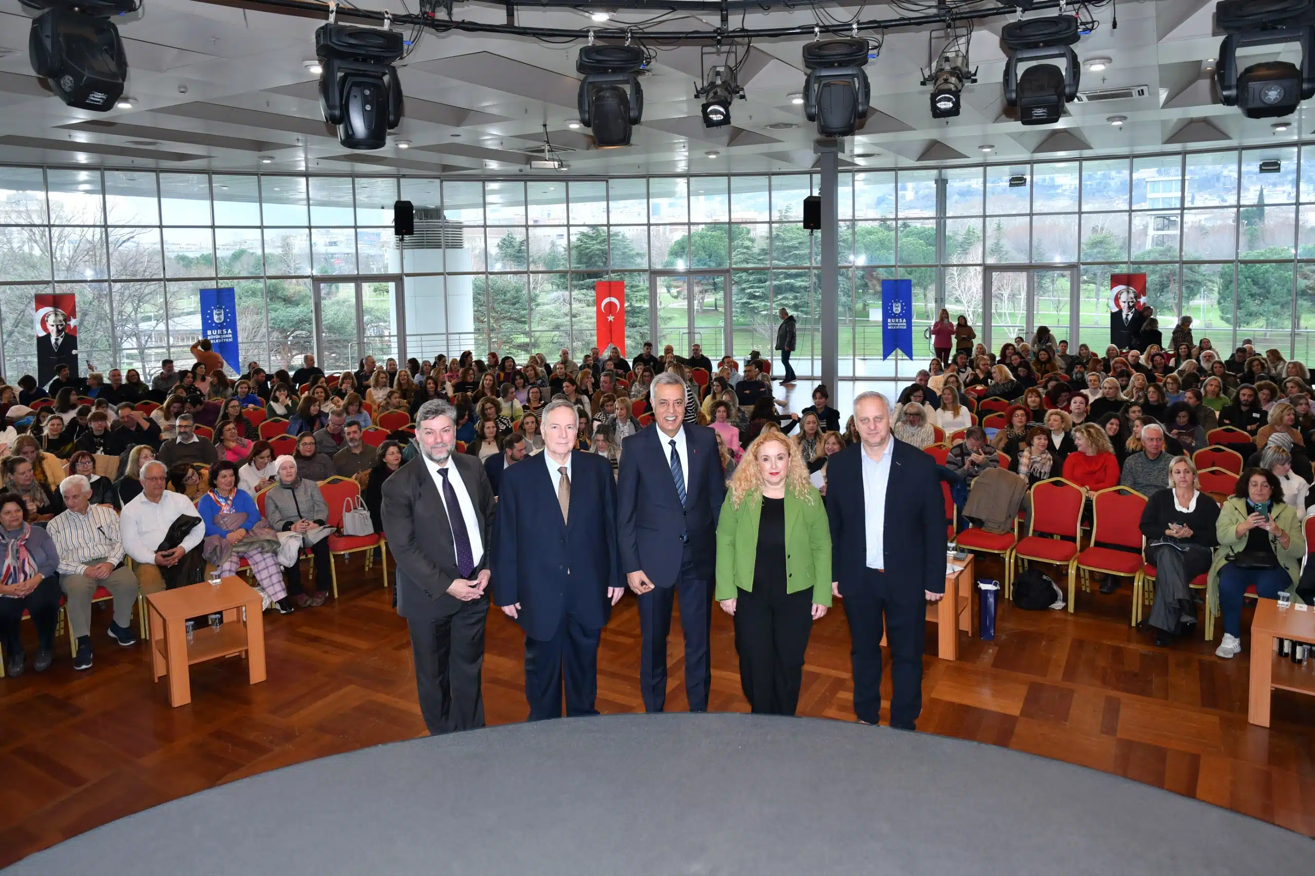Bursa Büyükşehir Belediyesi, tanıtım günleri organizasyonu çerçevesinde Yunanistan‘ın farklı şehirlerinden