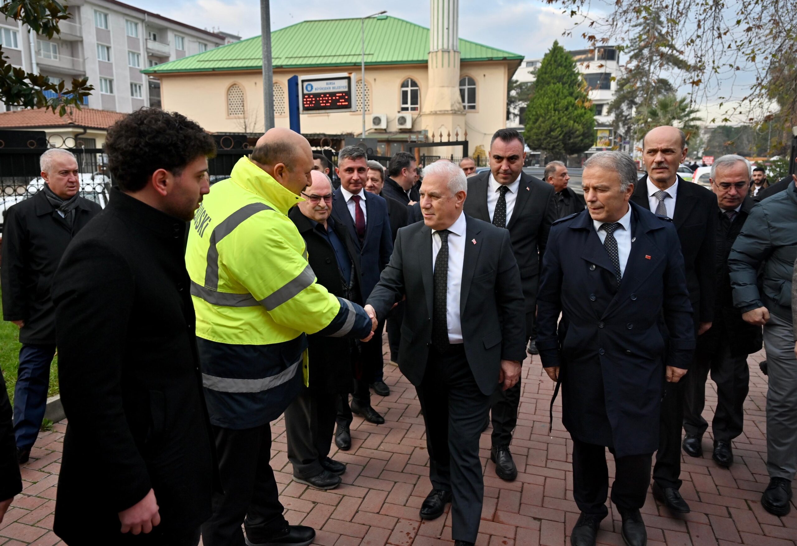 Bursa Büyükşehir Belediye Başkanı Mustafa Bozbey, ‘Başkan Bozbey Burada’ projesi