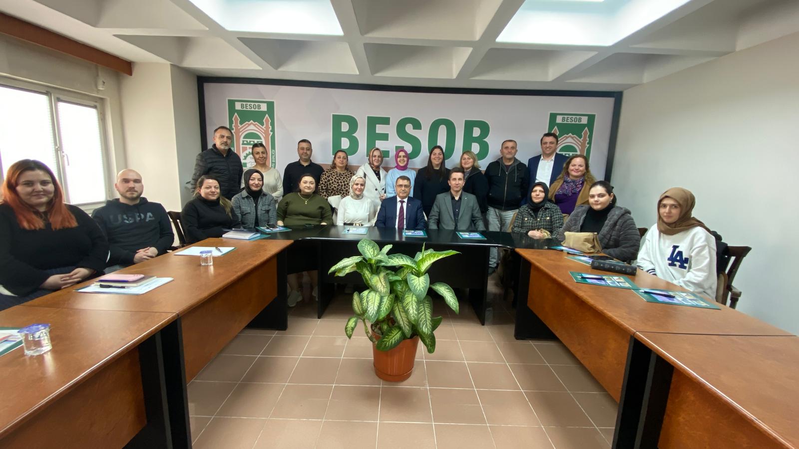 Bursa Büyükşehir Belediyesi, kurum içi personele yönelik periyodik olarak düzenlediği