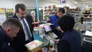 Gürsu Belediyesi Zabıta ekipleri, ilçe genelindeki tüm fırınlara, sabah şafak