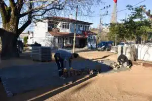 Belediye, kentin gelişen bölgelerinden Cihatlı’da ulaşımın daha kolay hale gelmesi